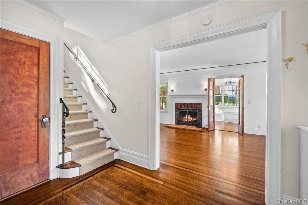 7 Thompson Street, Tuckahoe, NY 10707 — photo 5