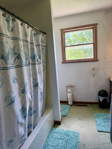 1652 Frew Mill Rd, Shenango Twp, PA 16101