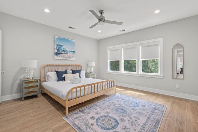 16 Shem Drive, Mount Pleasant, SC 29464