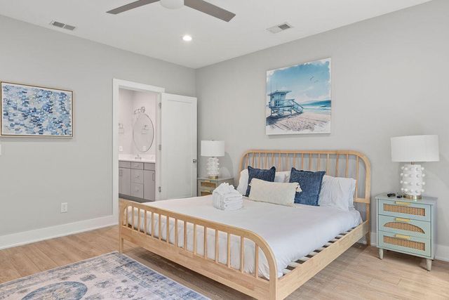 16 Shem Drive, Mount Pleasant, SC 29464