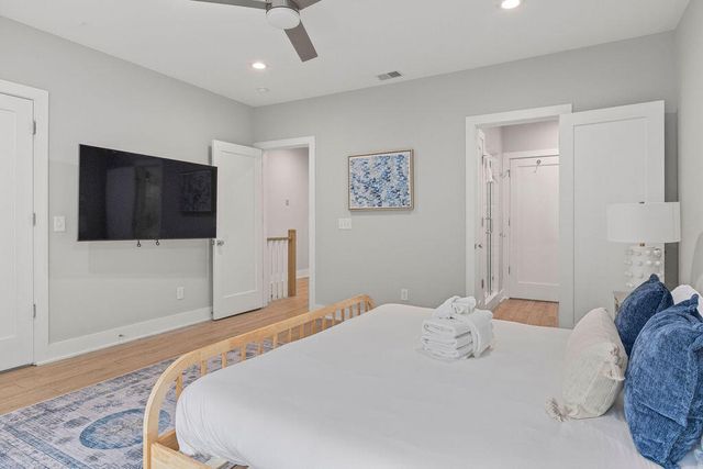 16 Shem Drive, Mount Pleasant, SC 29464