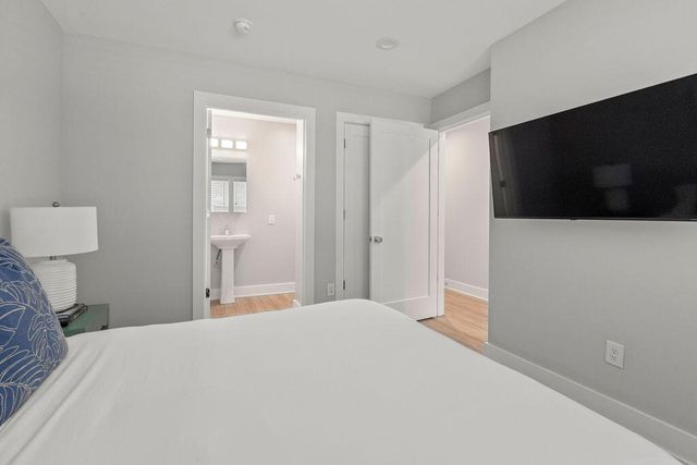 16 Shem Drive, Mount Pleasant, SC 29464