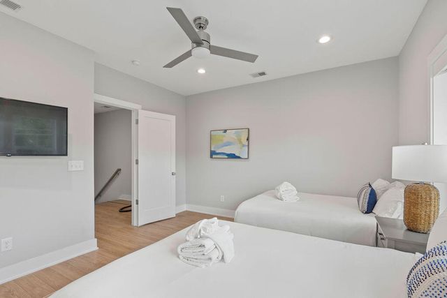 16 Shem Drive, Mount Pleasant, SC 29464