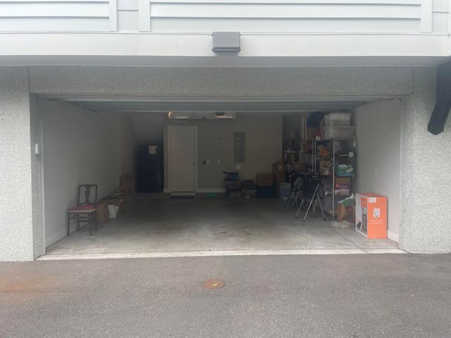 16 Shem Drive, Mount Pleasant, SC 29464