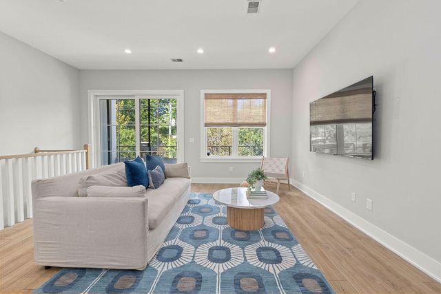 16 Shem Drive, Mount Pleasant, SC 29464