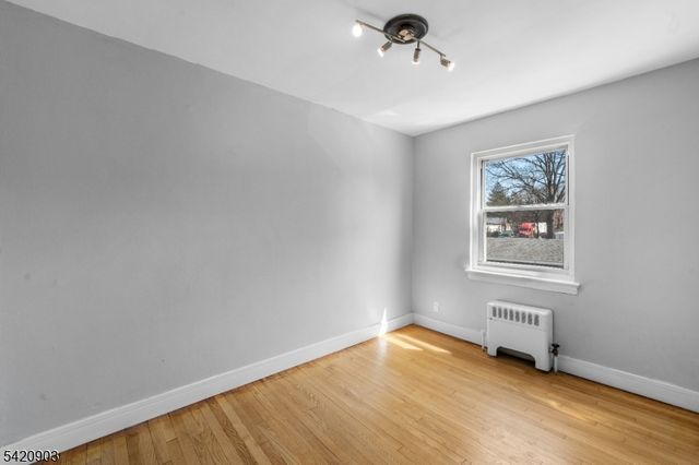 418 Esplanade 6, Hackensack City, NJ 07601