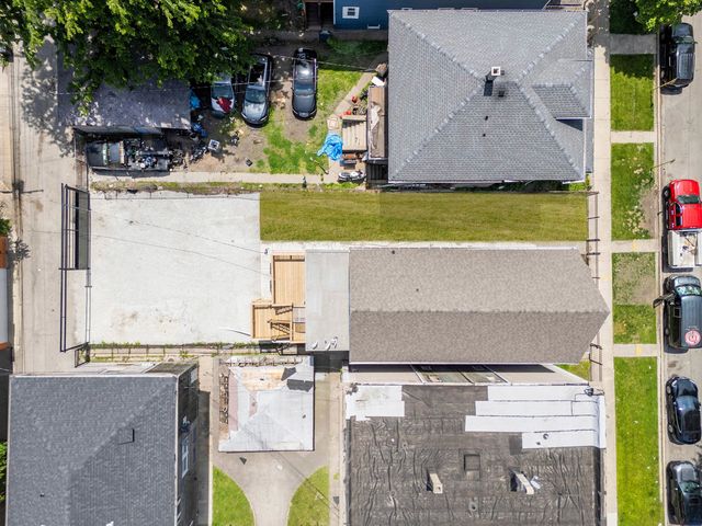 441 N Leclaire Avenue, Chicago, IL 60644