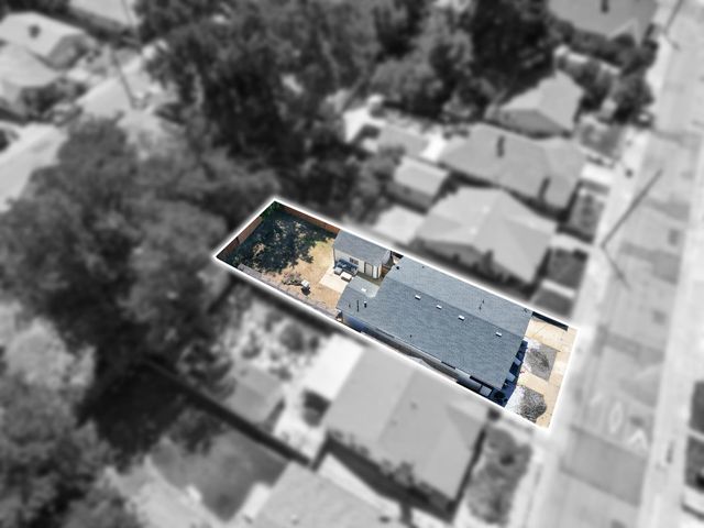 3217 43rd St, Sacramento, CA 95817