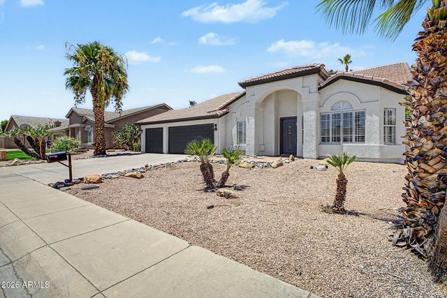 3022 E EMILE ZOLA Avenue, Phoenix, AZ 85032