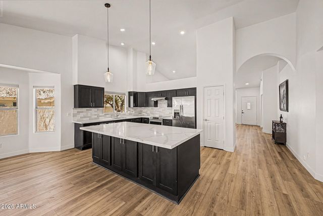 3022 E EMILE ZOLA Avenue, Phoenix, AZ 85032