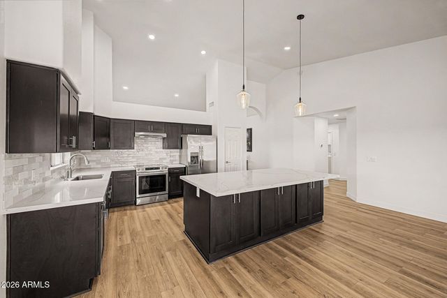 3022 E EMILE ZOLA Avenue, Phoenix, AZ 85032