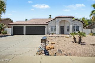 3022 E EMILE ZOLA Avenue, Phoenix, AZ 85032