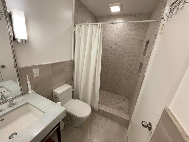 2520 Van Buren Street 16, Hollywood, FL 33020