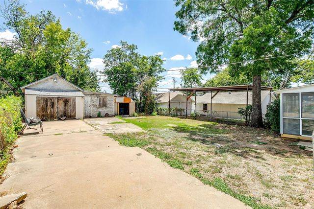 2620 Wilkinson Avenue, Fort Worth, TX 76103
