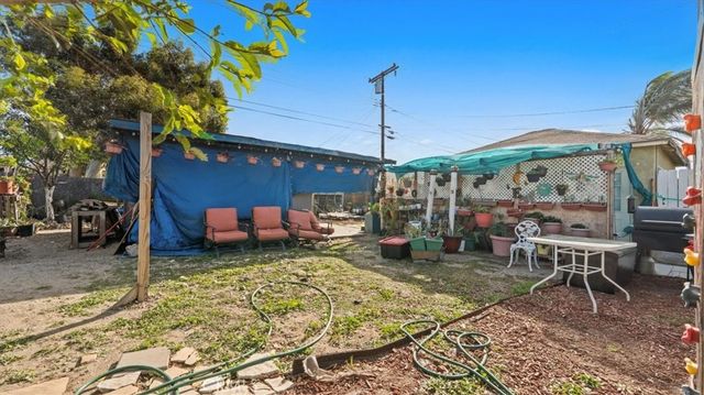 7603 Date Avenue, Fontana, CA 92336