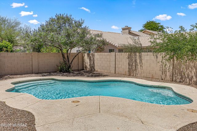 6966 W Amarante Drive, Tucson, AZ 85743