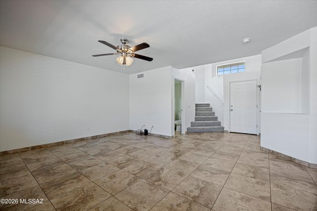 6966 W Amarante Drive, Tucson, AZ 85743