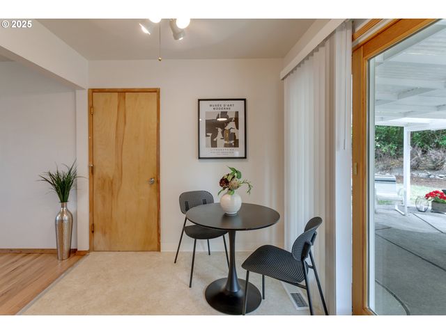 14130 Sw FURLONG Ct, Beaverton, OR 97005