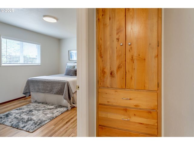 14130 Sw FURLONG Ct, Beaverton, OR 97005