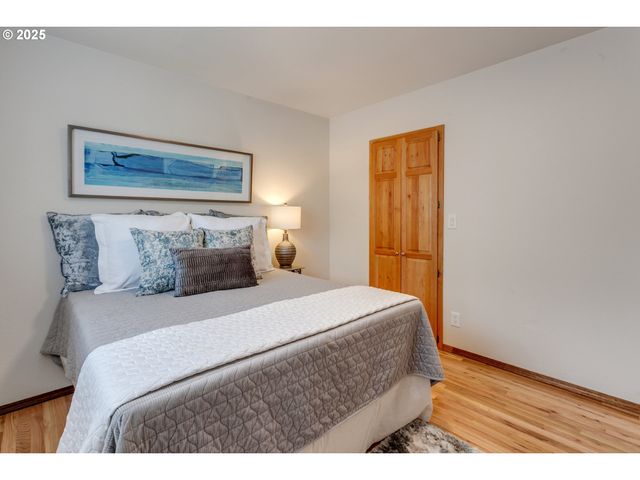 14130 Sw FURLONG Ct, Beaverton, OR 97005