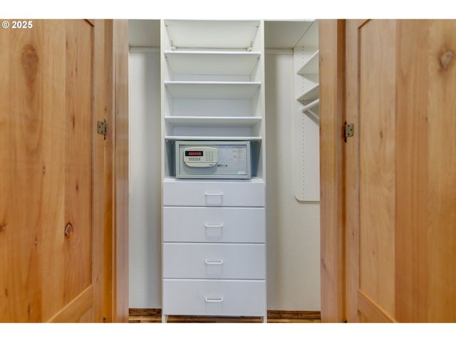 14130 Sw FURLONG Ct, Beaverton, OR 97005