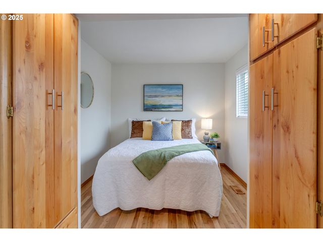 14130 Sw FURLONG Ct, Beaverton, OR 97005