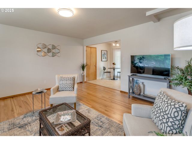 14130 Sw FURLONG Ct, Beaverton, OR 97005