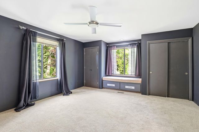365 Kearney Circle, Manchester, NH 03104