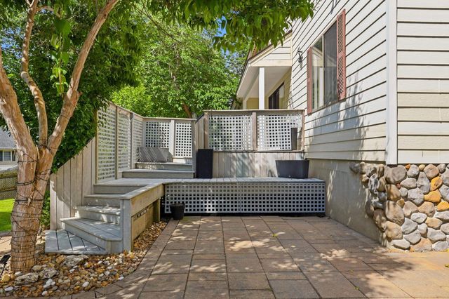 365 Kearney Circle, Manchester, NH 03104
