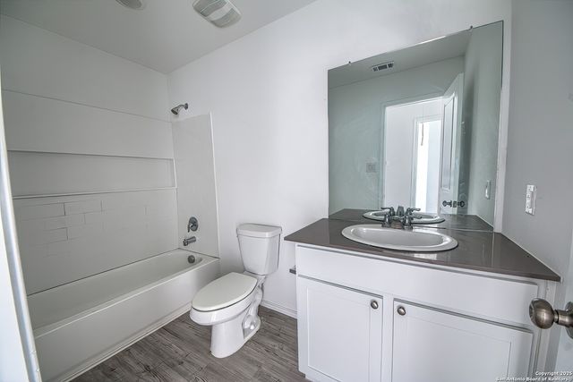 14330 Llama PL, San Antonio, TX 78252