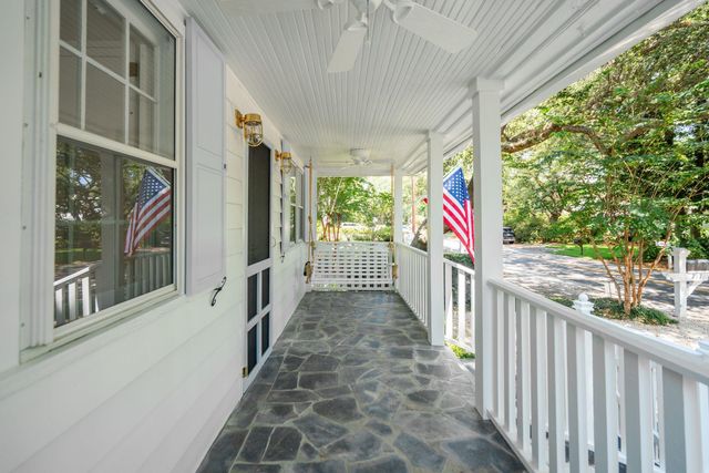 721 Royall Avenue, Mount Pleasant, SC 29464