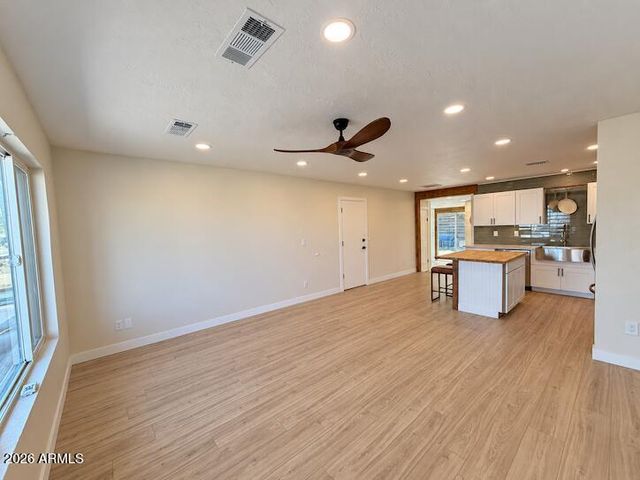 3406 E CAMPO BELLO Drive, Phoenix, AZ 85032