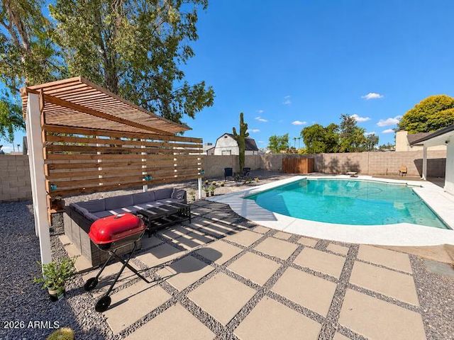 3406 E CAMPO BELLO Drive, Phoenix, AZ 85032