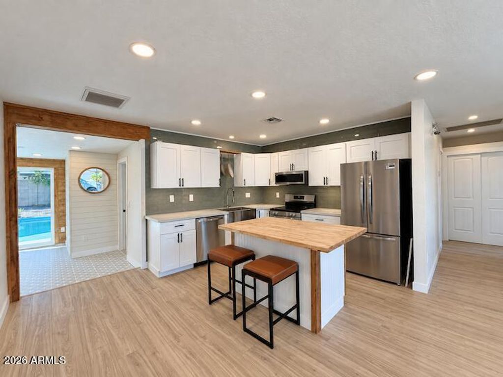 3406 E CAMPO BELLO Drive, Phoenix, AZ 85032 — photo 2