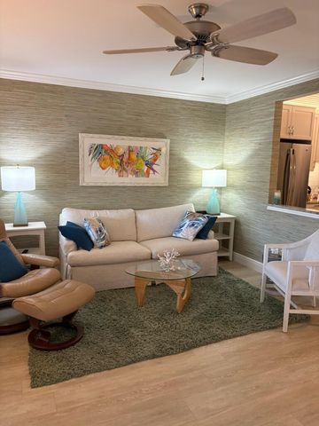 111 Shore Court 305-C, North Palm Beach, FL 33408
