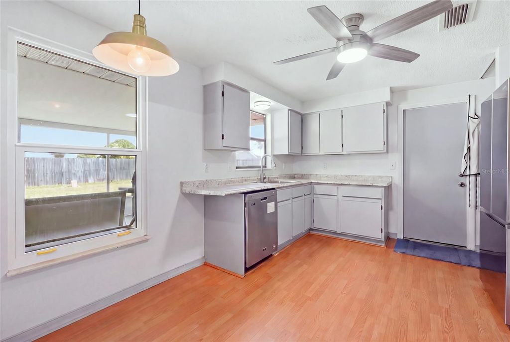 3403 68TH STREET W, BRADENTON, FL 34209 — photo 4