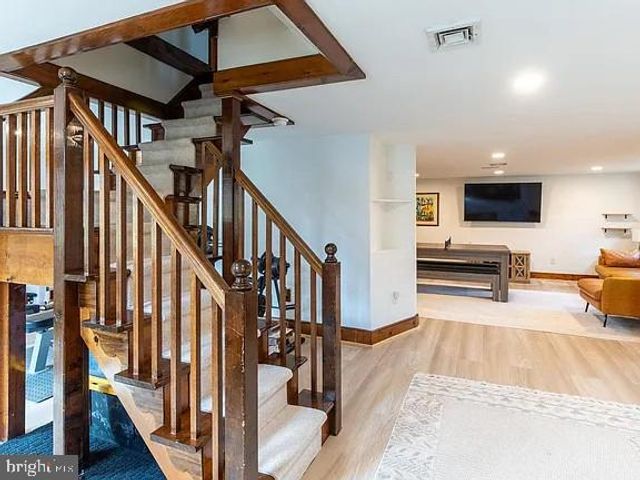 1596 RIVER RD, New Hope, PA 18938