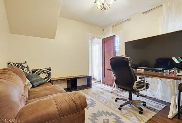 200 Termino Avenue, Long Beach, CA 90803