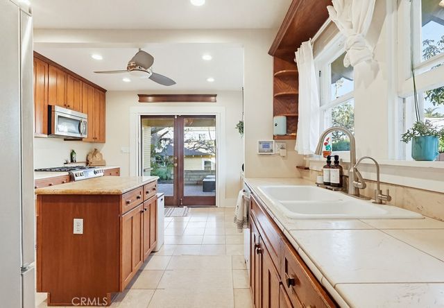 200 Termino Avenue, Long Beach, CA 90803