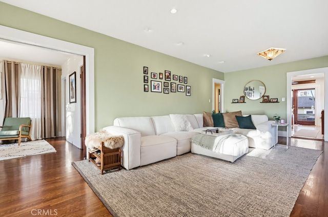 200 Termino Avenue, Long Beach, CA 90803