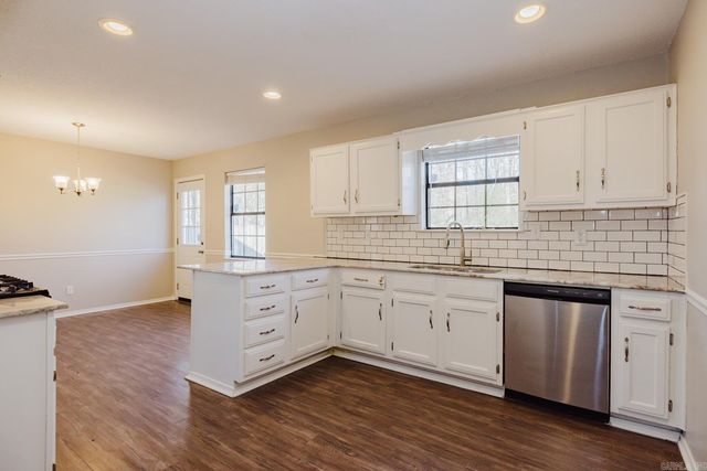 2306 Chelsea Drive, Bryant, AR 72022