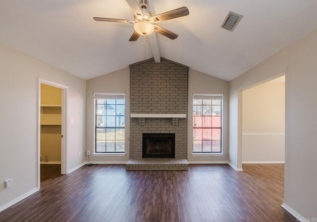 2306 Chelsea Drive, Bryant, AR 72022