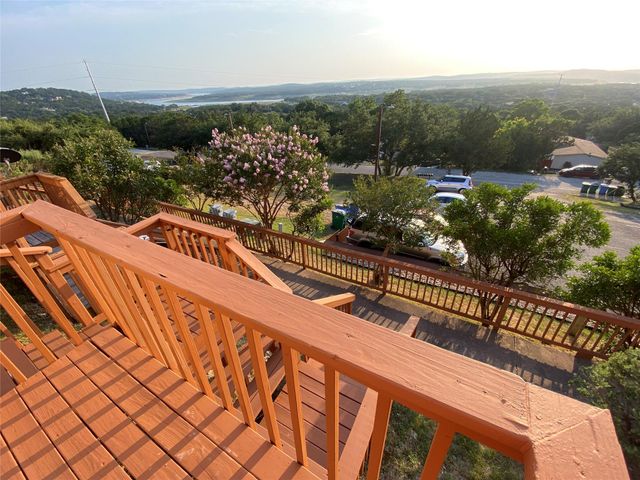21461 Coyote TRL 4, Lago Vista, TX 78645
