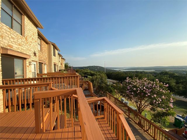 21461 Coyote TRL 4, Lago Vista, TX 78645
