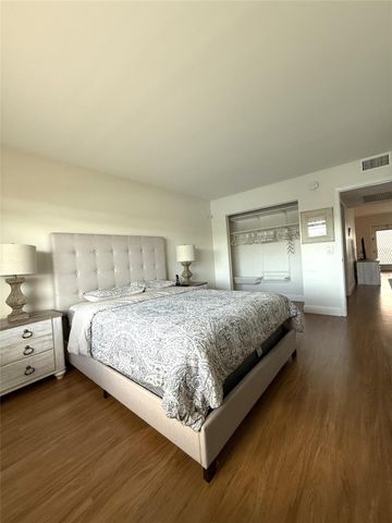 2028 Exeter B 2028, Boca Raton, FL 33434