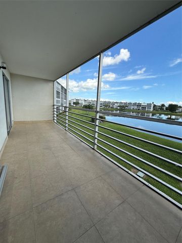 2028 Exeter B 2028, Boca Raton, FL 33434