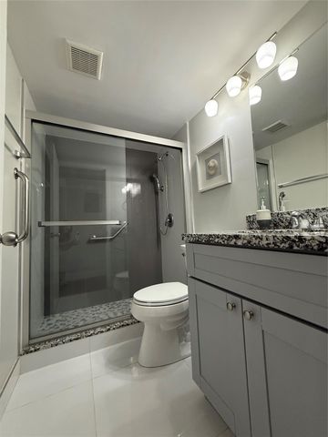 2028 Exeter B 2028, Boca Raton, FL 33434