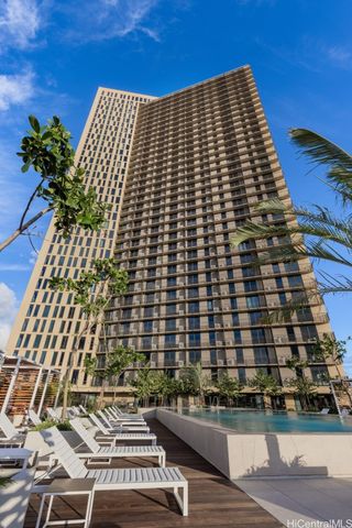 987 Queen Street 701, Honolulu, HI 96814