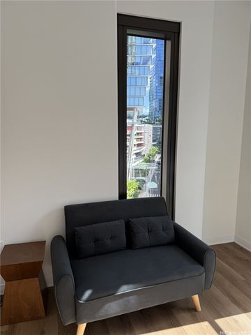 987 Queen Street 701, Honolulu, HI 96814