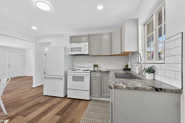 1204 Koebel Road, Columbus, OH 43207